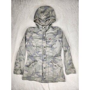 Hollister Womens Camo Utility Jacket Size Large Front Pockets & Button‎ Detail
